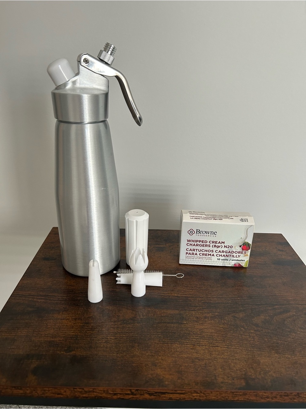 Silver Whipped Cream Dispenser with White Nozzles and Chargers
